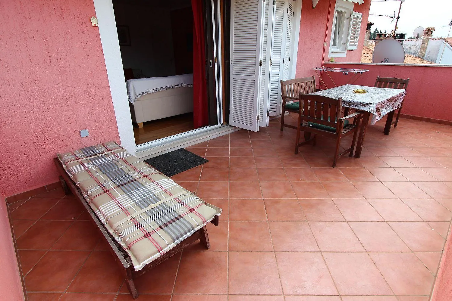 Traumhaftes Apartment In Rovinj Nur 300 Meter Zum Strand Mit Taxibootverbindung